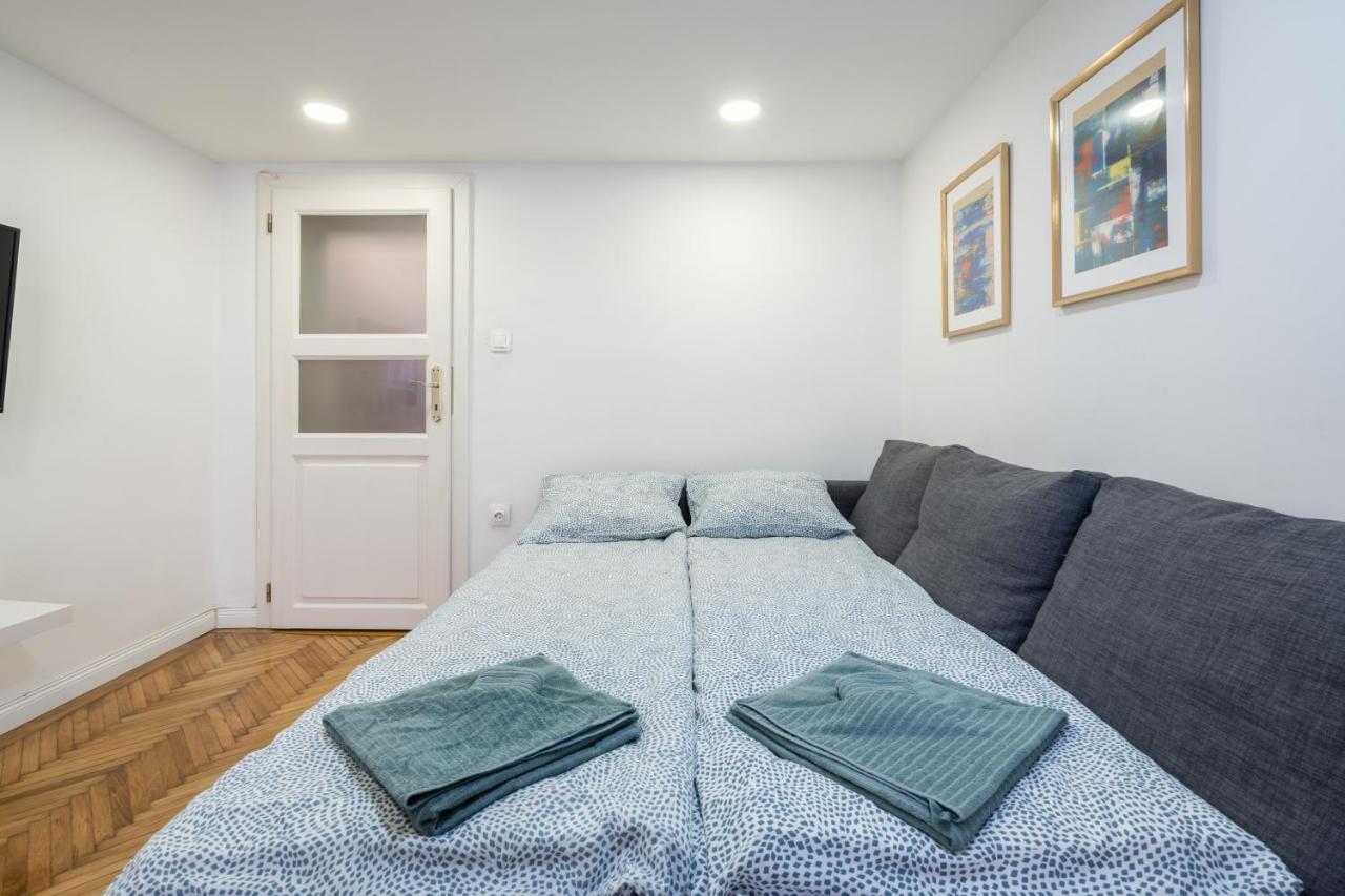 D20- Boutique Apartments, Best Location, By Bqa ブダペスト エクステリア 写真