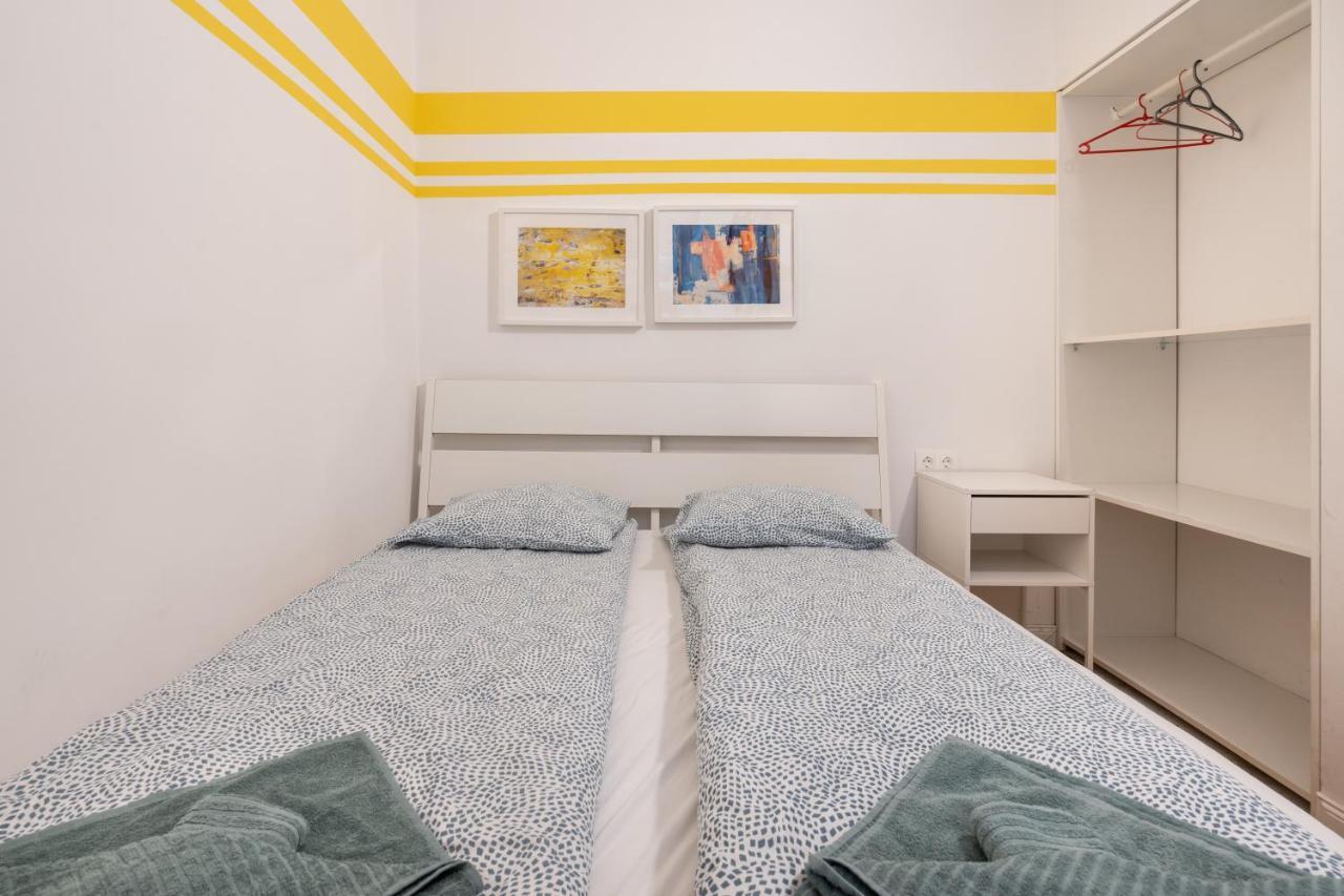 D20- Boutique Apartments, Best Location, By Bqa ブダペスト エクステリア 写真
